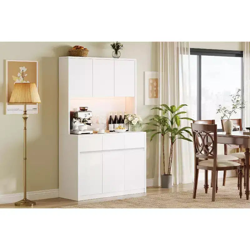 Éclairage DEL, Prises électriques, Armoire de cuisine moderne, Étagères réglables