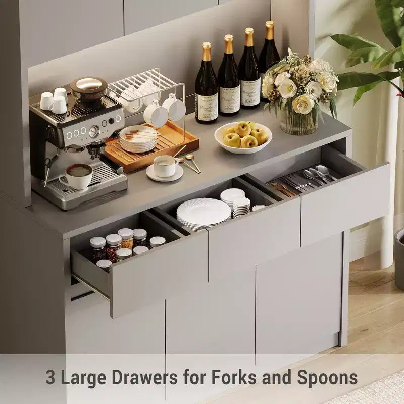 Éclairage DEL, Prises électriques, Armoire de cuisine moderne, Étagères réglables